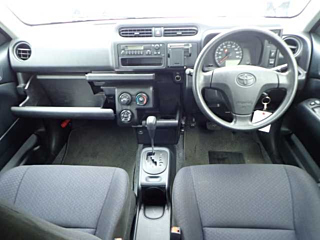 TOYOTA PROBOX 2018