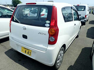 DAIHATSU MIRA 2015