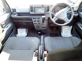 DAIHATSU HIJET VAN 2018