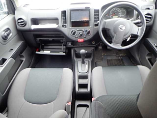 NISSAN AD 2020