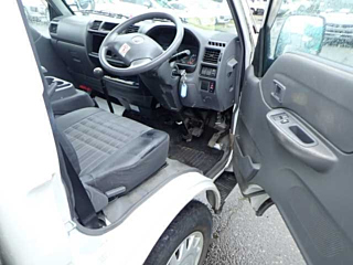 MAZDA BONGO 2019