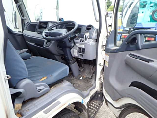 MITSUBISHI CANTER 2013