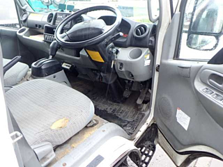 HINO DUTRO 2018