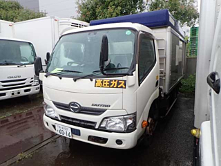 HINO DUTRO 2018