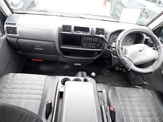 MAZDA BONGO VAN 2018