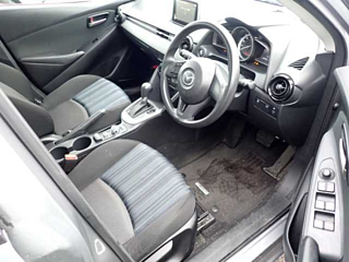 MAZDA DEMIO 2015