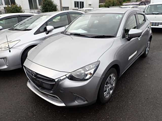 MAZDA DEMIO 2015