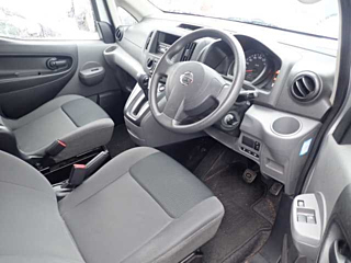 NISSAN NV200 2020