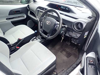 TOYOTA AQUA 2014
