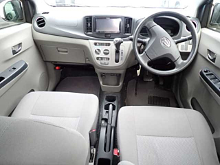 DAIHATSU MIRA E S 2014