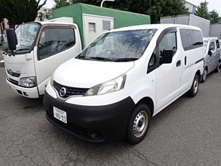 NISSAN NV200 2016