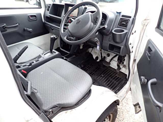 NISSAN CLIPPER TRUCK 2016