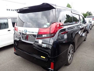 TOYOTA ALPHARD 2015