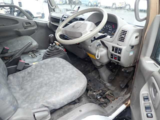 HINO DUTRO 2010