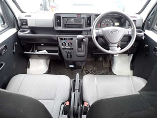 DAIHATSU HIJET VAN 2019