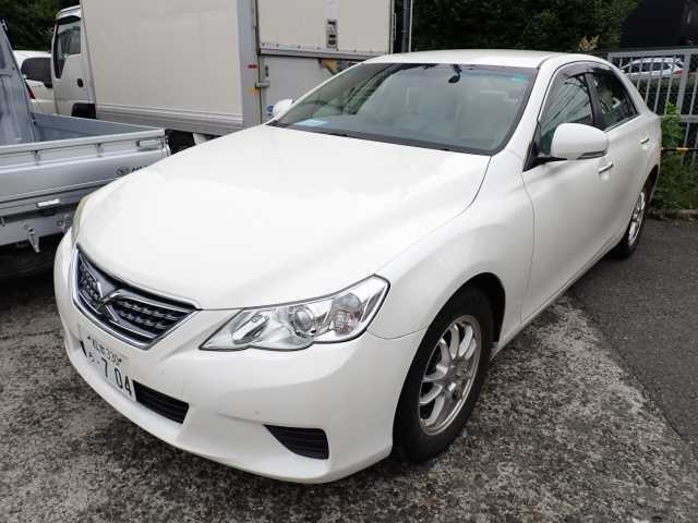 TOYOTA MARK X 2011