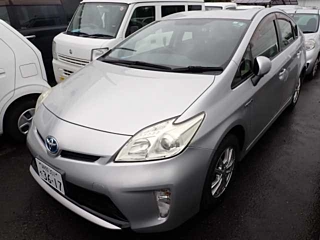 TOYOTA PRIUS 2014