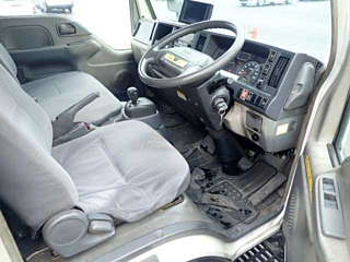 ISUZU ELF 2009