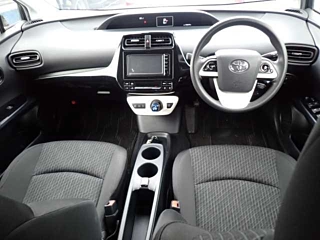 TOYOTA PRIUS 2016