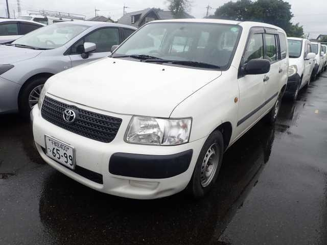 TOYOTA SUCCEED 2013