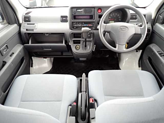 DAIHATSU HIJET VAN 2017