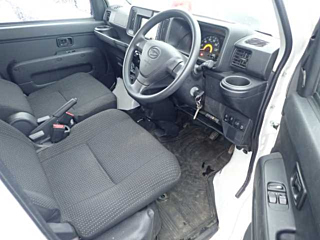 DAIHATSU HIJET VAN 2020