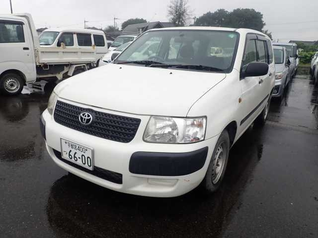 TOYOTA SUCCEED 2013
