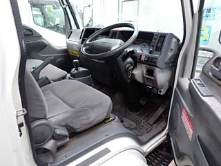 ISUZU ELF 2013