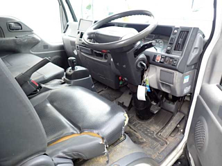 ISUZU ELF 2011