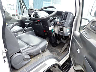 ISUZU ELF 2011
