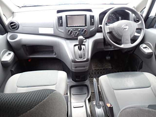 NISSAN NV200 2020