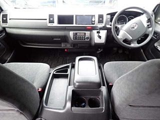 TOYOTA HIACE 2016
