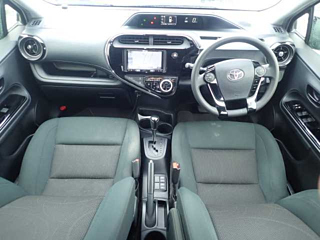 TOYOTA AQUA 2018