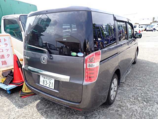 HONDA STEP WAGON 2014