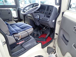NISSAN CIVILIAN 2009