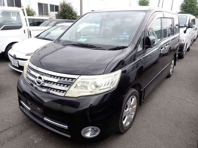 NISSAN SERENA 2010