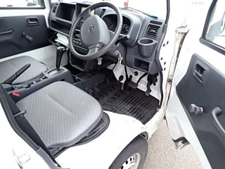 NISSAN CLIPPER TRUCK 2015