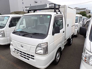 NISSAN CLIPPER TRUCK 2015
