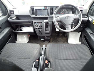 DAIHATSU HIJET VAN 2019
