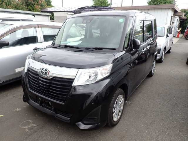 TOYOTA ROOMY 2020