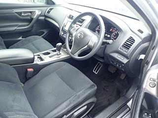 NISSAN TEANA 2018