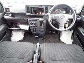 DAIHATSU HIJET VAN 2019