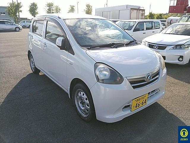 DAIHATSU MIRA E S 2013