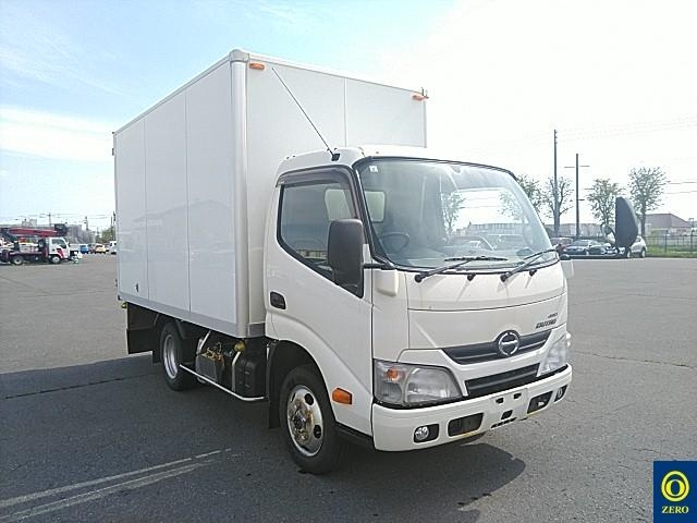 HINO DUTRO 2016