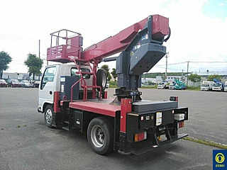ISUZU ELF 2018