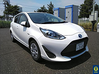 TOYOTA AQUA 2020