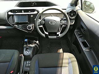 TOYOTA AQUA 2020