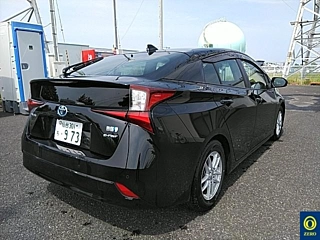 TOYOTA PRIUS 2022