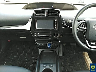 TOYOTA PRIUS 2022