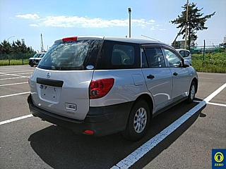 NISSAN AD 2015